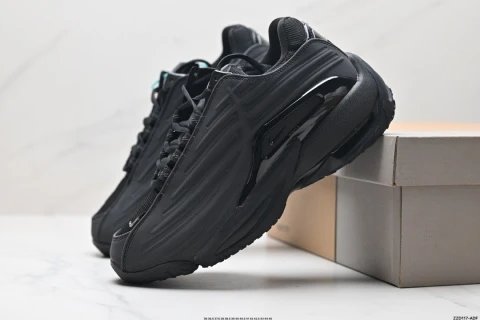 Nike Nocta Hot Step 2